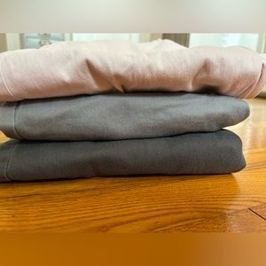 JCREW lot of three men’s cotton stretch pants 30x30, dk gray, lt gray, and pink.